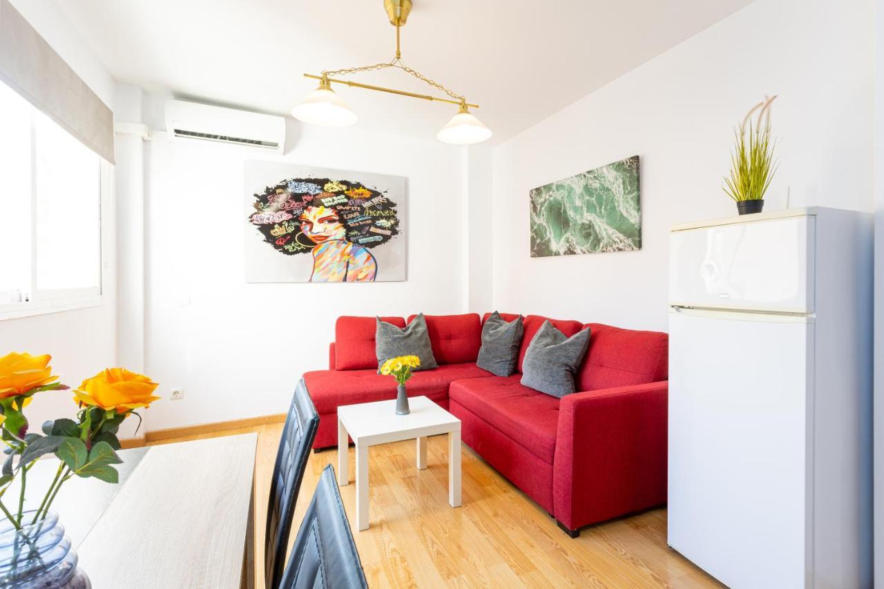 Holidays2Malaga Cruz Verde City Center With Aircon & Wifi المظهر الخارجي الصورة