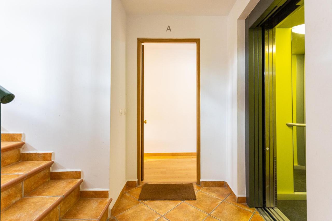 Holidays2Malaga Cruz Verde City Center With Aircon & Wifi المظهر الخارجي الصورة