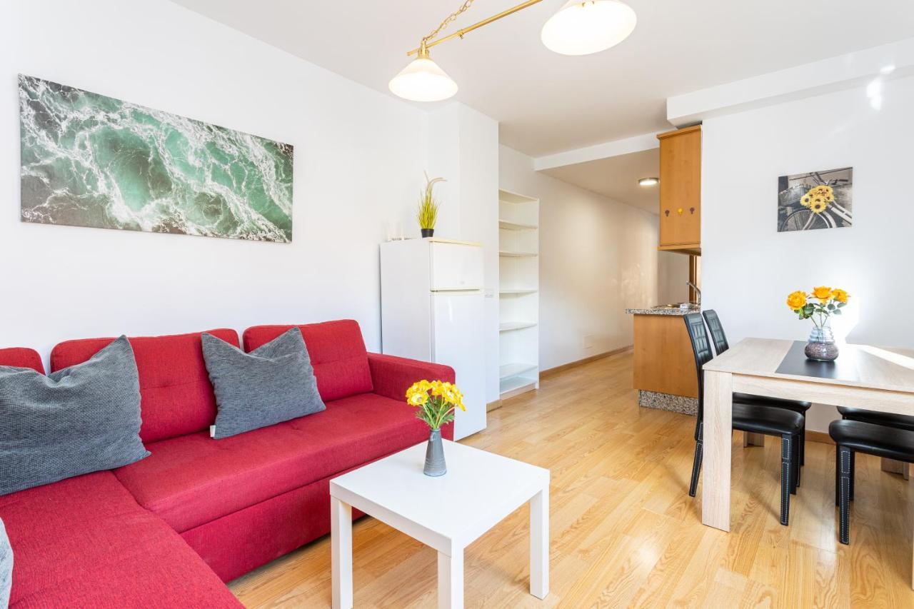 Holidays2Malaga Cruz Verde City Center With Aircon & Wifi المظهر الخارجي الصورة